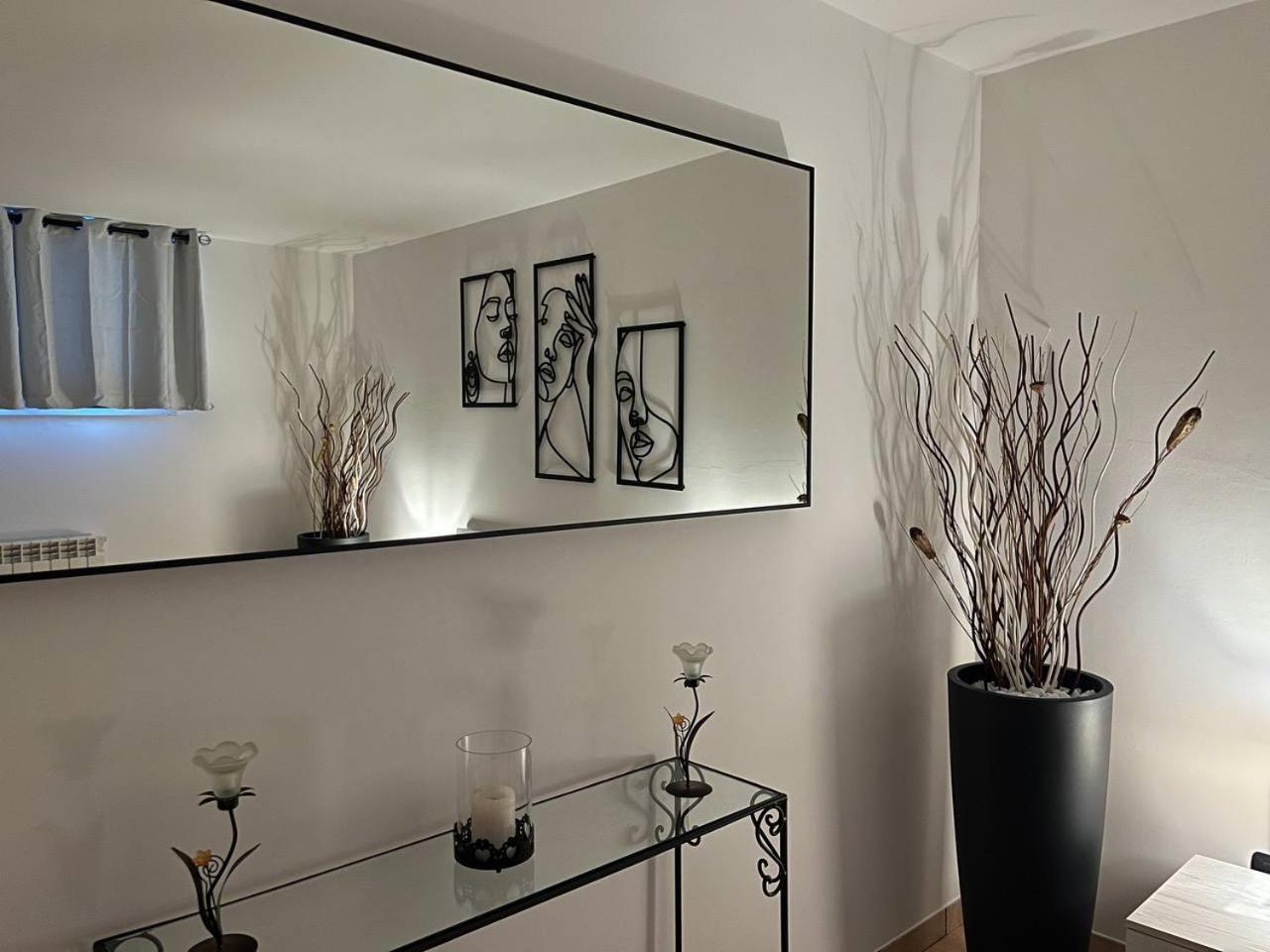 Le Terrazze Apartment เรกานาติ ภายนอก รูปภาพ
