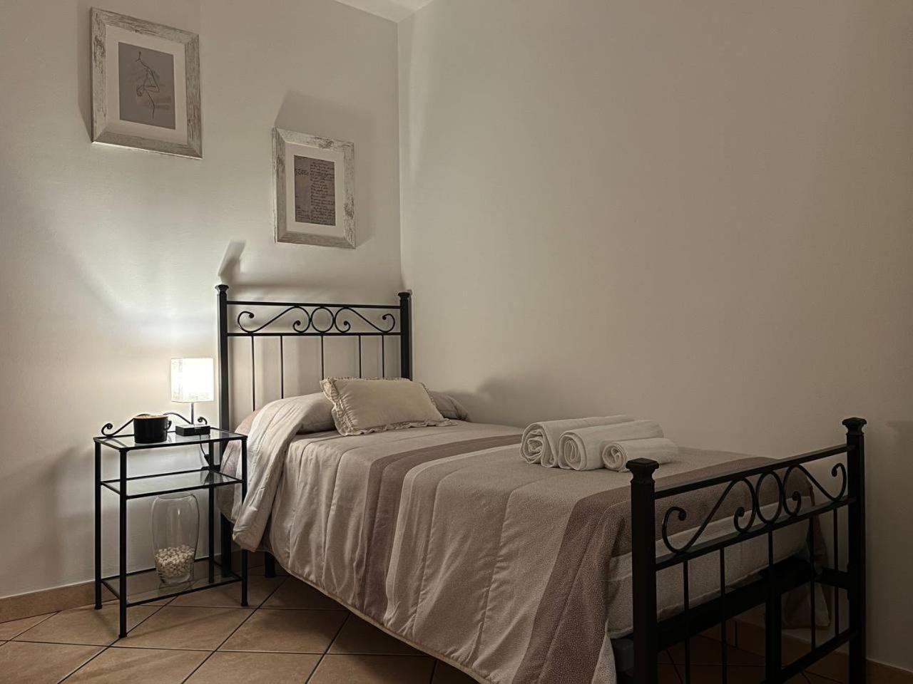 Le Terrazze Apartment เรกานาติ ภายนอก รูปภาพ