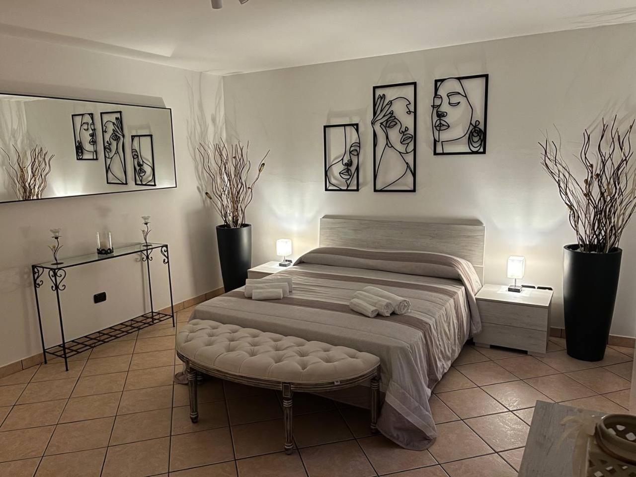 Le Terrazze Apartment เรกานาติ ภายนอก รูปภาพ