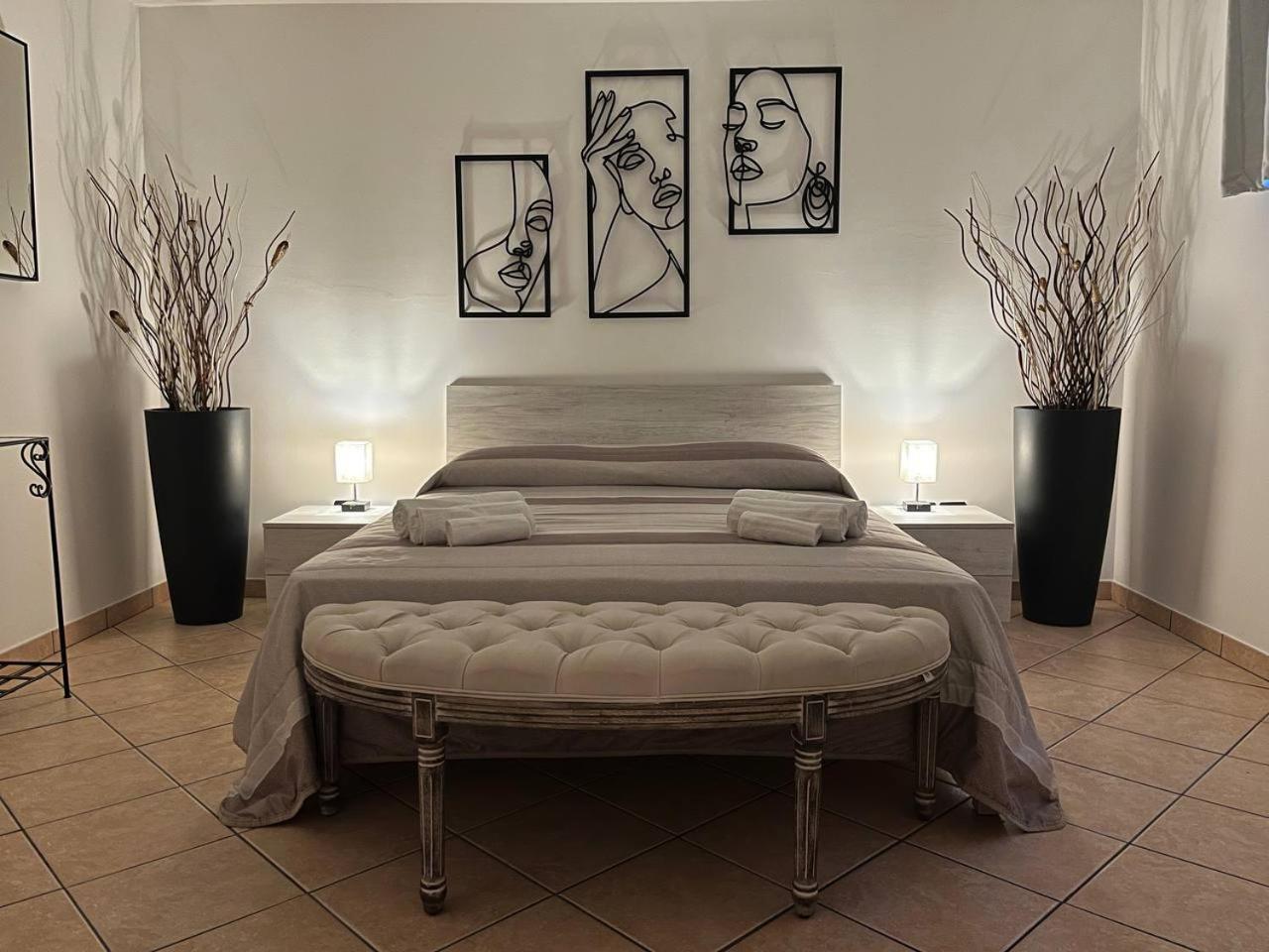 Le Terrazze Apartment เรกานาติ ภายนอก รูปภาพ